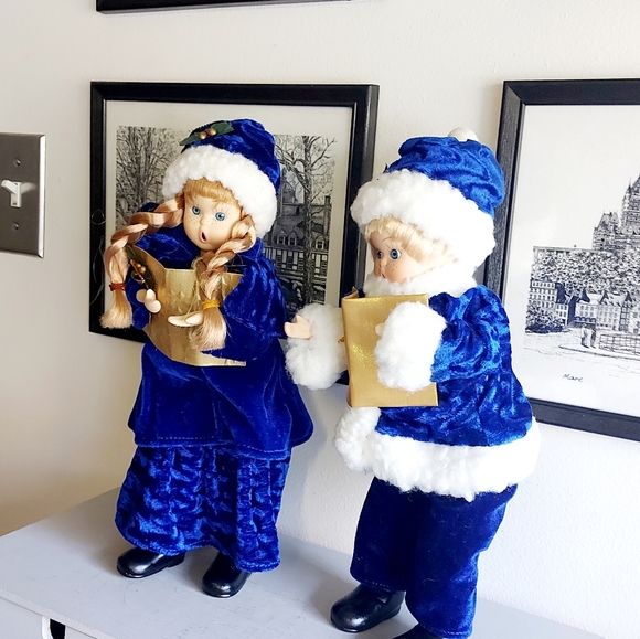 Christmas decorationCouple of little porcelain singers. - Picture 3 of 12